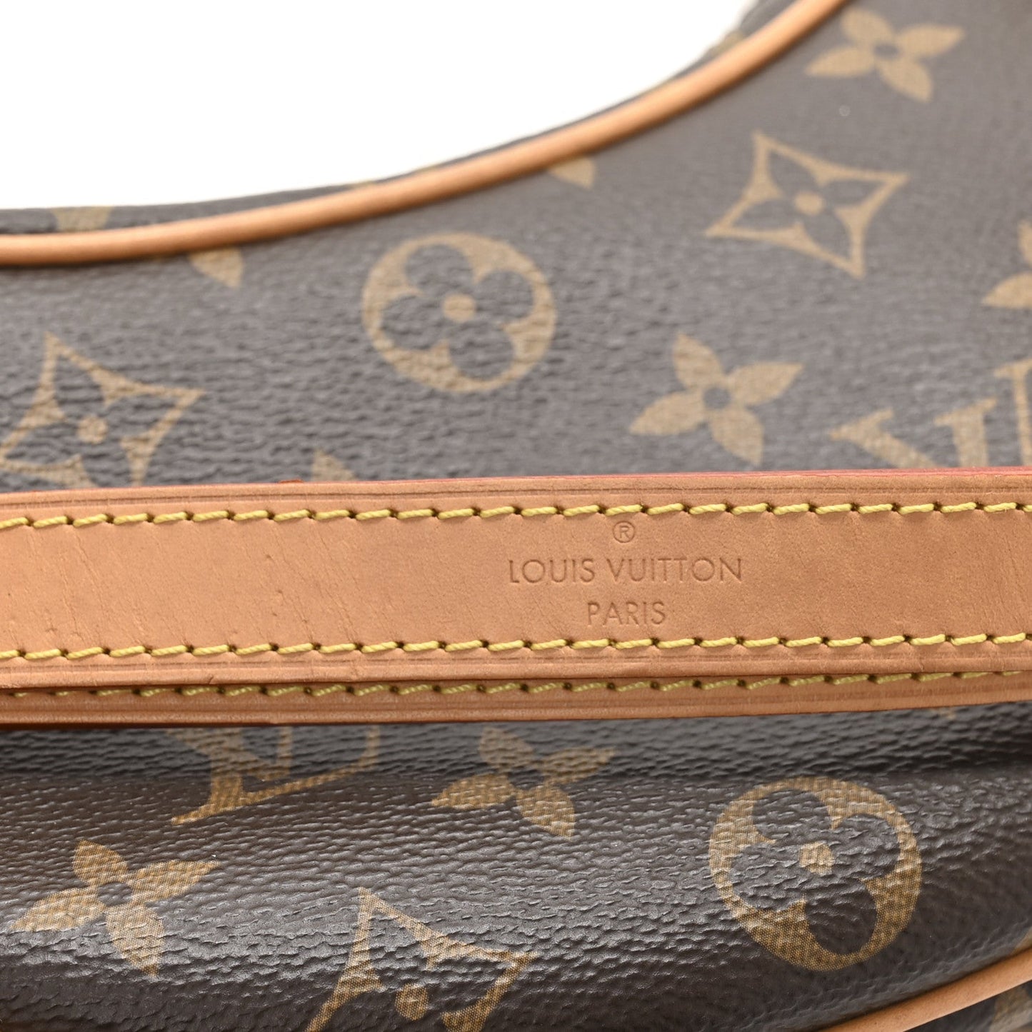 Monogram Loop
