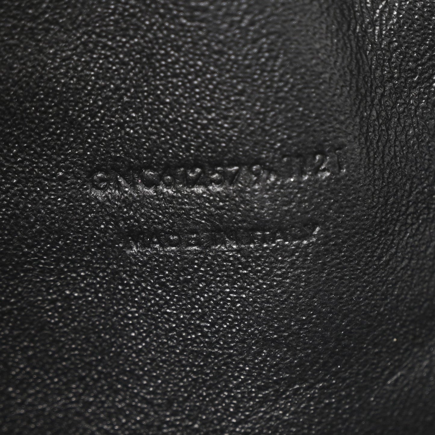 Grain De Poudre Matelasse Monogram Mini Lou Camera Bag Crema Soft