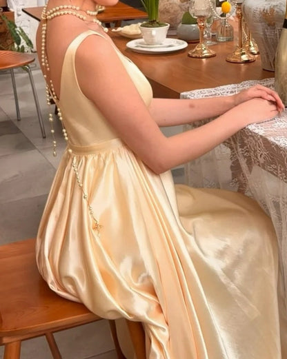 Charming Prom Dress Yellow Satin A Line Square Neck Impeiral Dress Gala Dress Evening Dress       D5480