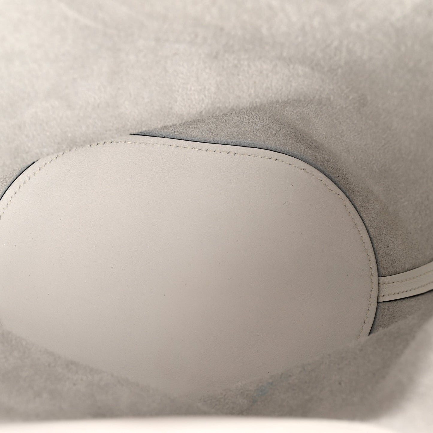 Taurillon Clemence Swift In-The-Loop 18 Bag New White