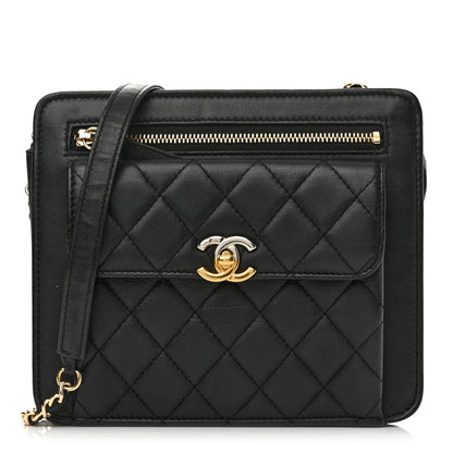 Lambskin Quilted Square Front Pocket Clutch With Chain Black