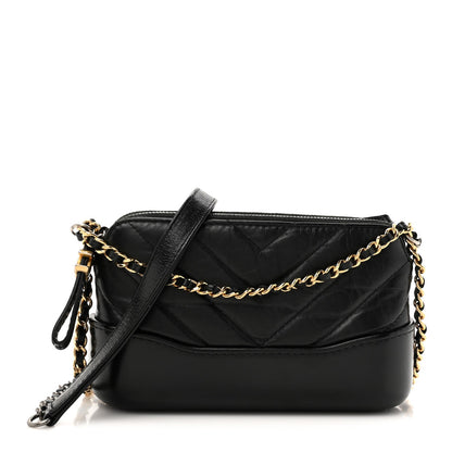 Aged Calfskin Chevron Quilted Small Gabrielle Clutch With Chain Black