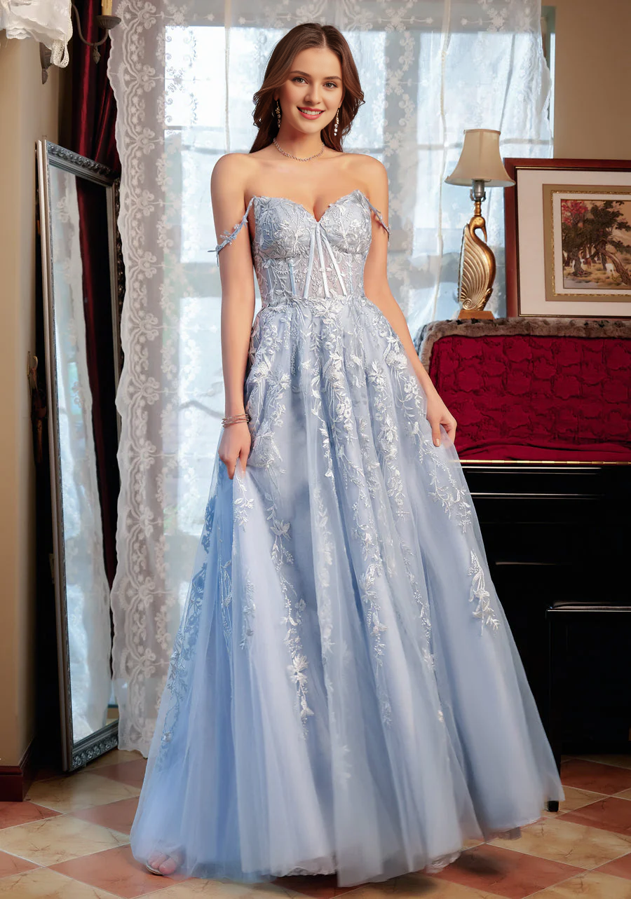 A-shaped princess sweetheart applique chiffon long ball dress