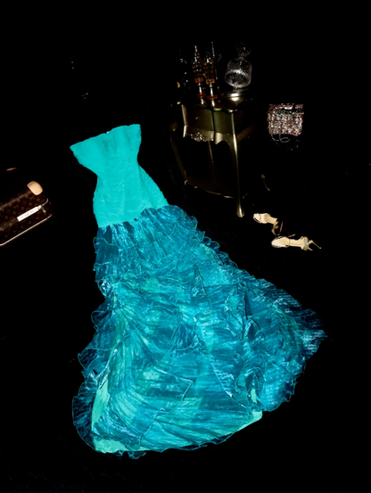 Lake blue strapless, fitted waist, hip-hugging, long fairy ball gown R6929