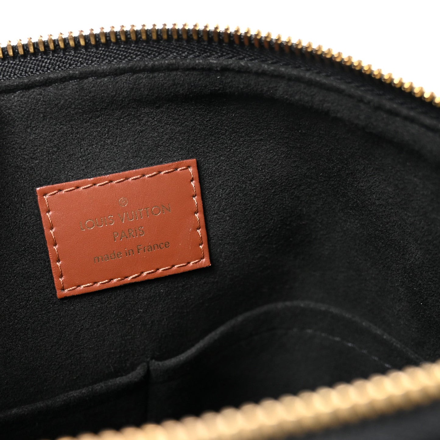 Monogram V Tote MM Black