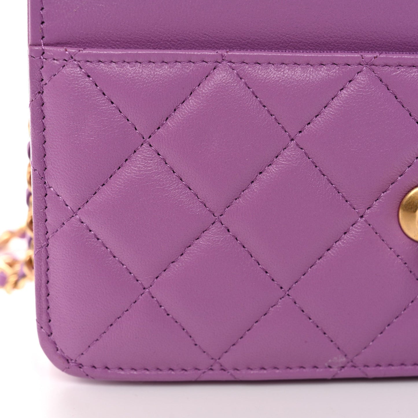 Lambskin Quilted CC Pearl Crush Wallet on Chain WOC Purple