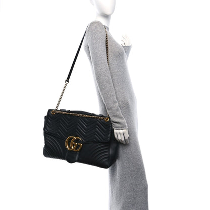 Calfskin Matelasse Maxi GG Marmont Top Handle Shoulder Bag Black