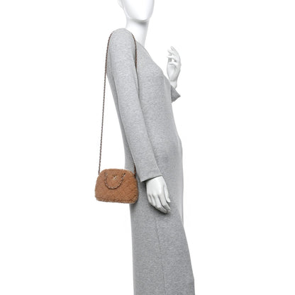 Shearling Quilted Shiny Coco Clutch With Chain Dark Beige