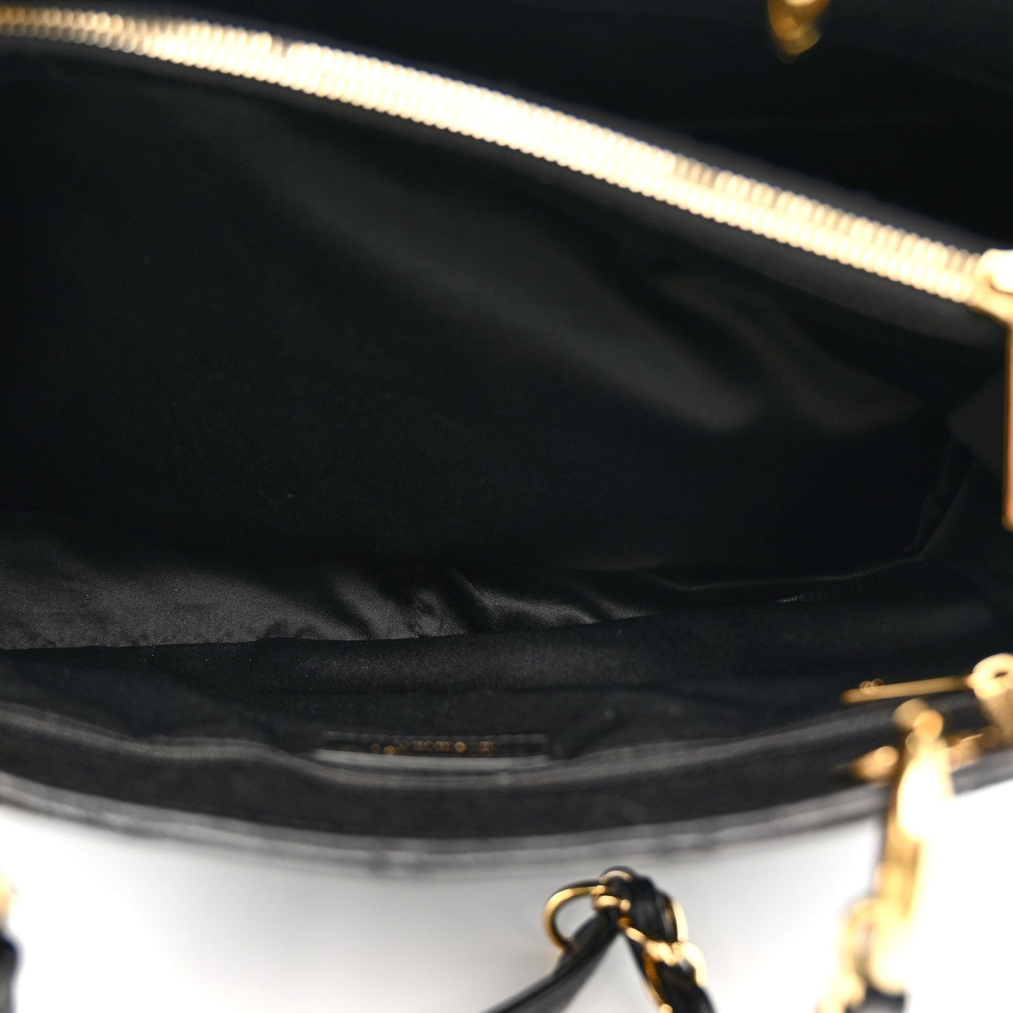 Caviar Quilted Grand Shopping Tote GST Black
