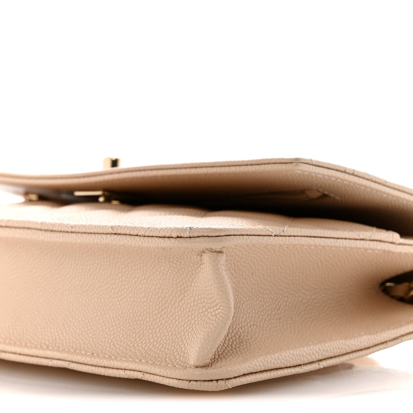 Caviar Quilted Trendy Handle Clutch With Chain Ecru