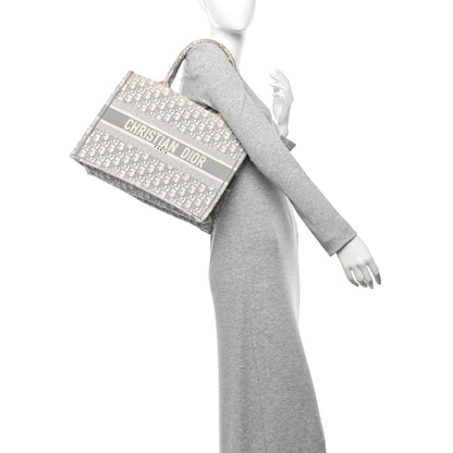 Oblique Medium Book Tote Grey