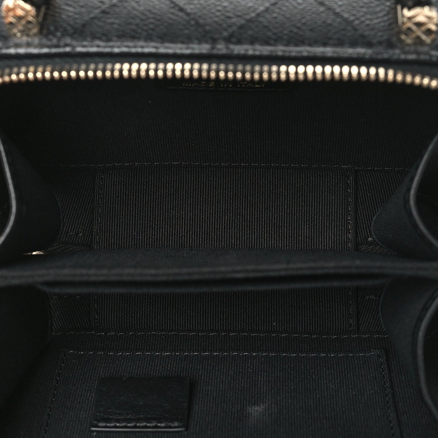 Caviar Quilted Small Top Handle Vanity Case Black