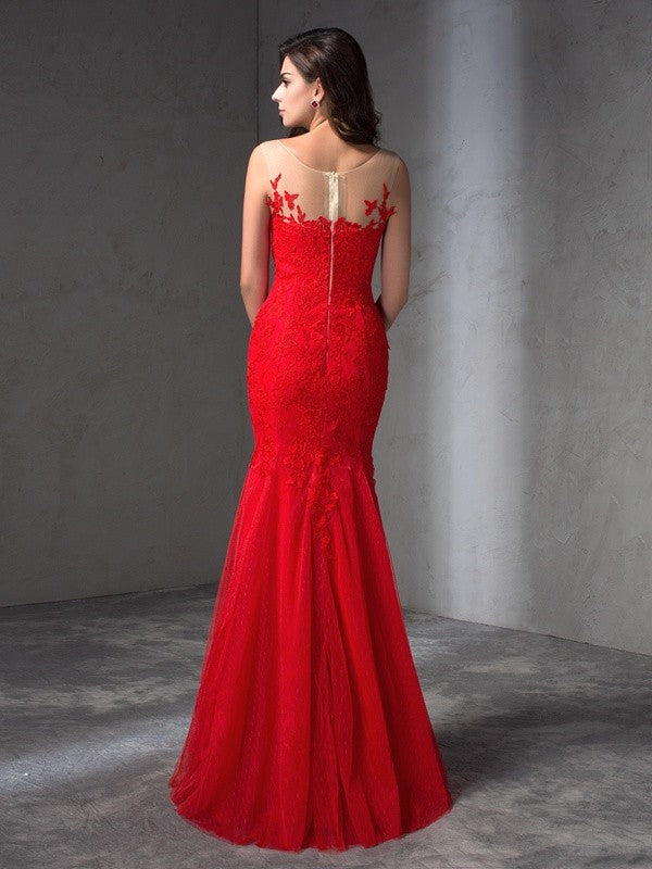 Sheath/Column Scoop Applique Sleeveless Long Lace Dresses