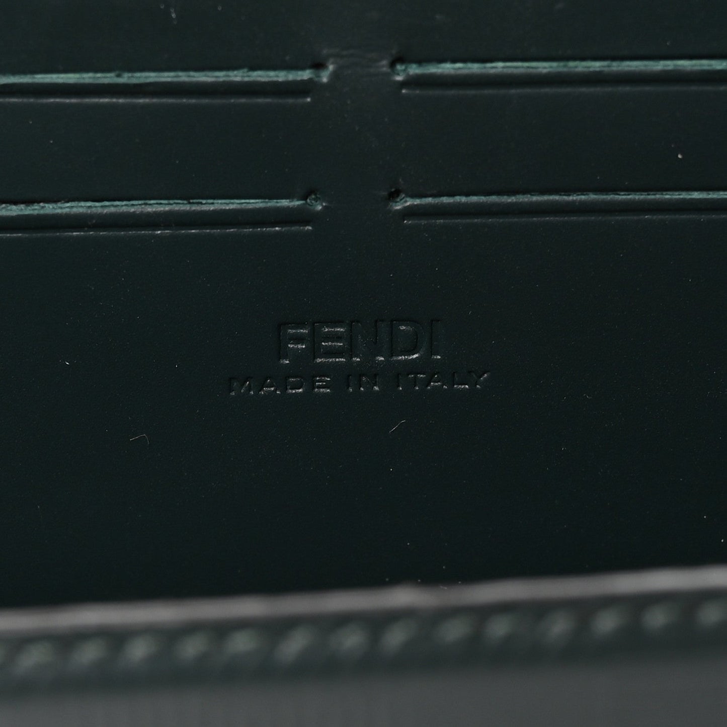 Vitello King FF Lines Embossed Baguette Soft Trunk Verde Inglese