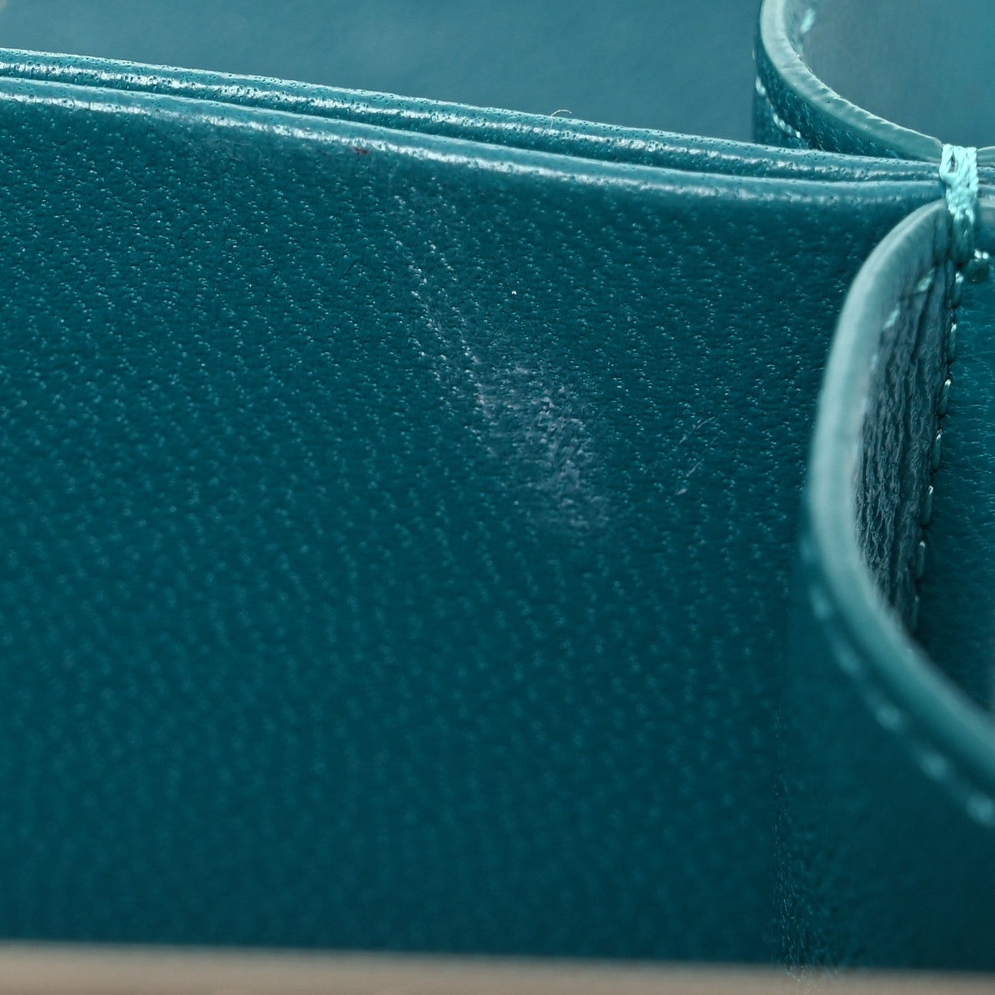 Lambskin Quilted Pearl CC Vanity Case Turquoise