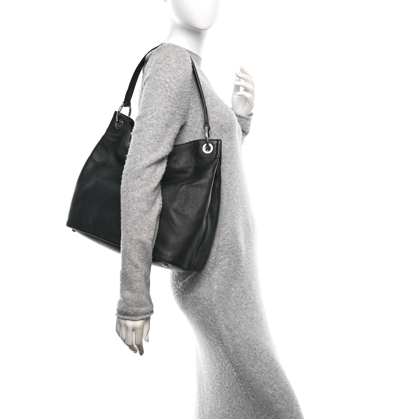 Vitello Daino Hobo Black