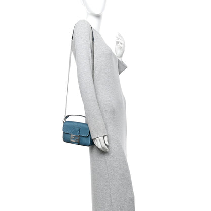 Metallic Cuoio Roma Sellerissima Nappa Sintetica Tape Stitch Mini Baguette Placca Argento