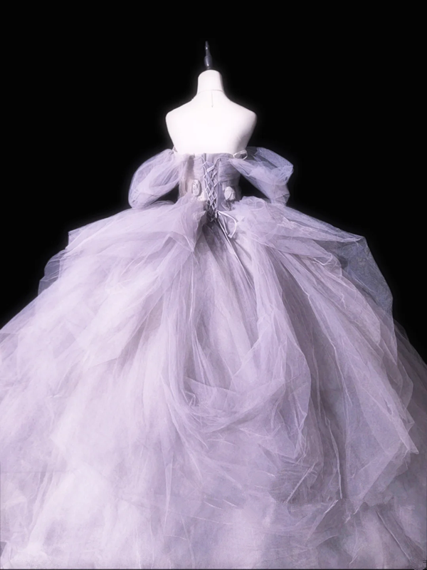 Light gray strapless, fitted waist, full skirt, long ball gown R8678