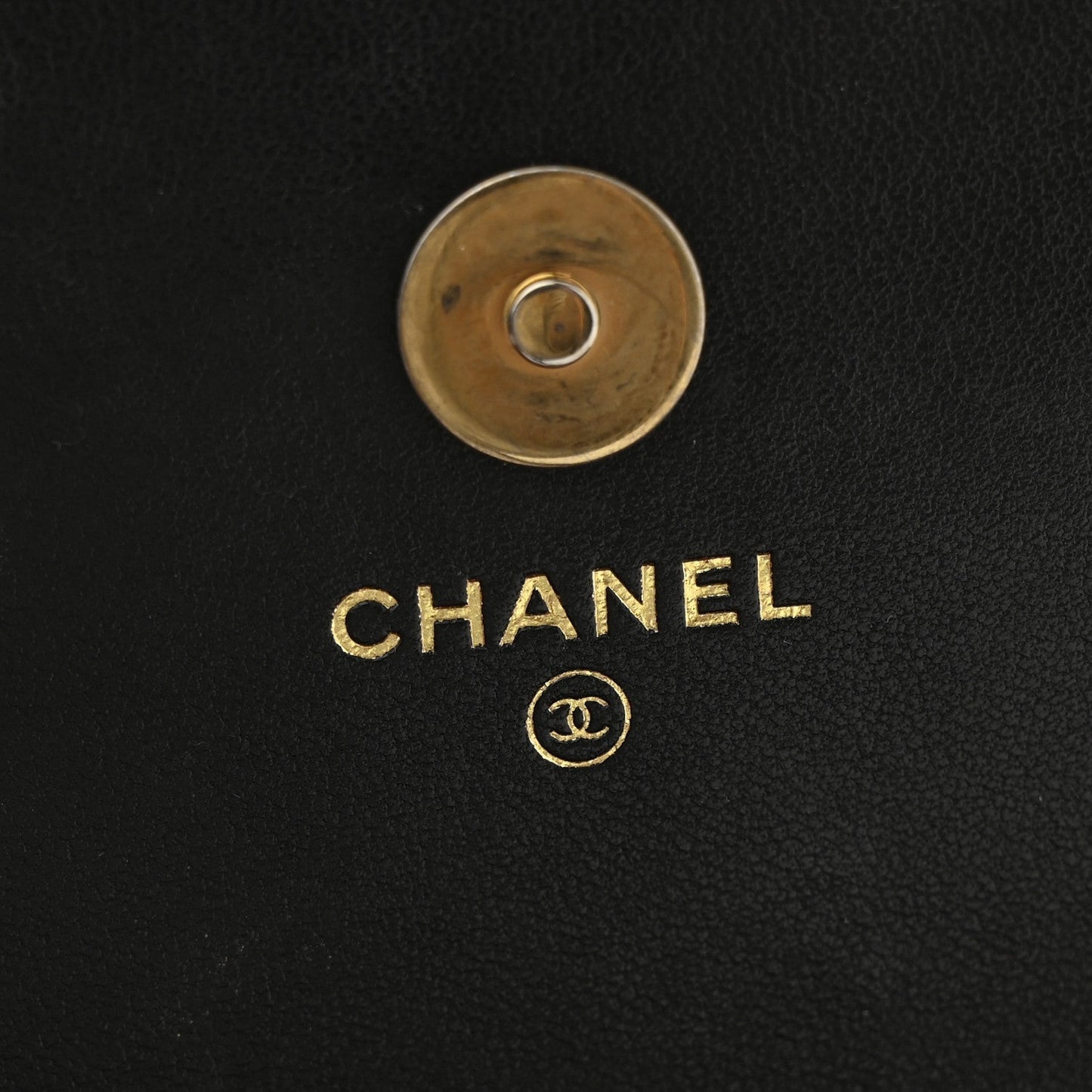 Lambskin Quilted Chanel 19 Flap Phone Holder With Chain Black
