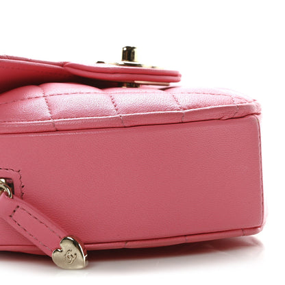 Lambskin Quilted CC In Love Heart Clutch With Chain Pink
