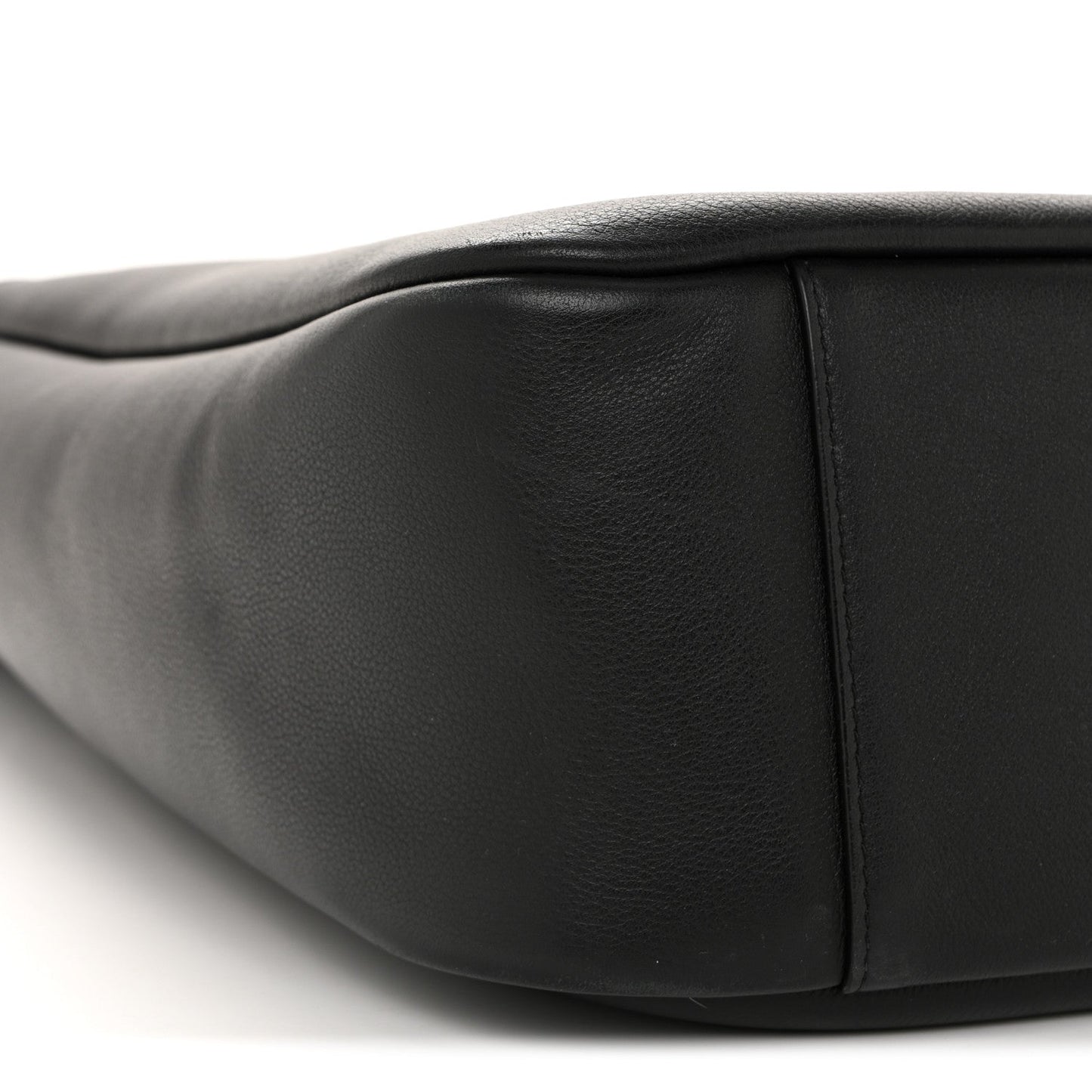 Smooth Calfskin Large Le 5 A 7 Soft Hobo Black