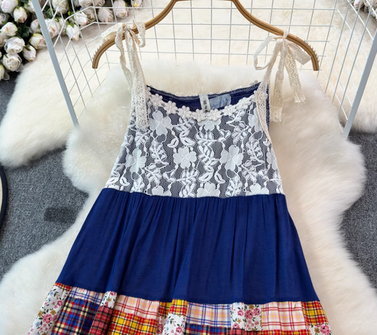 2025 dress dopamine vintage floral plaid art splicing temperament holiday suspender long skirt R0371