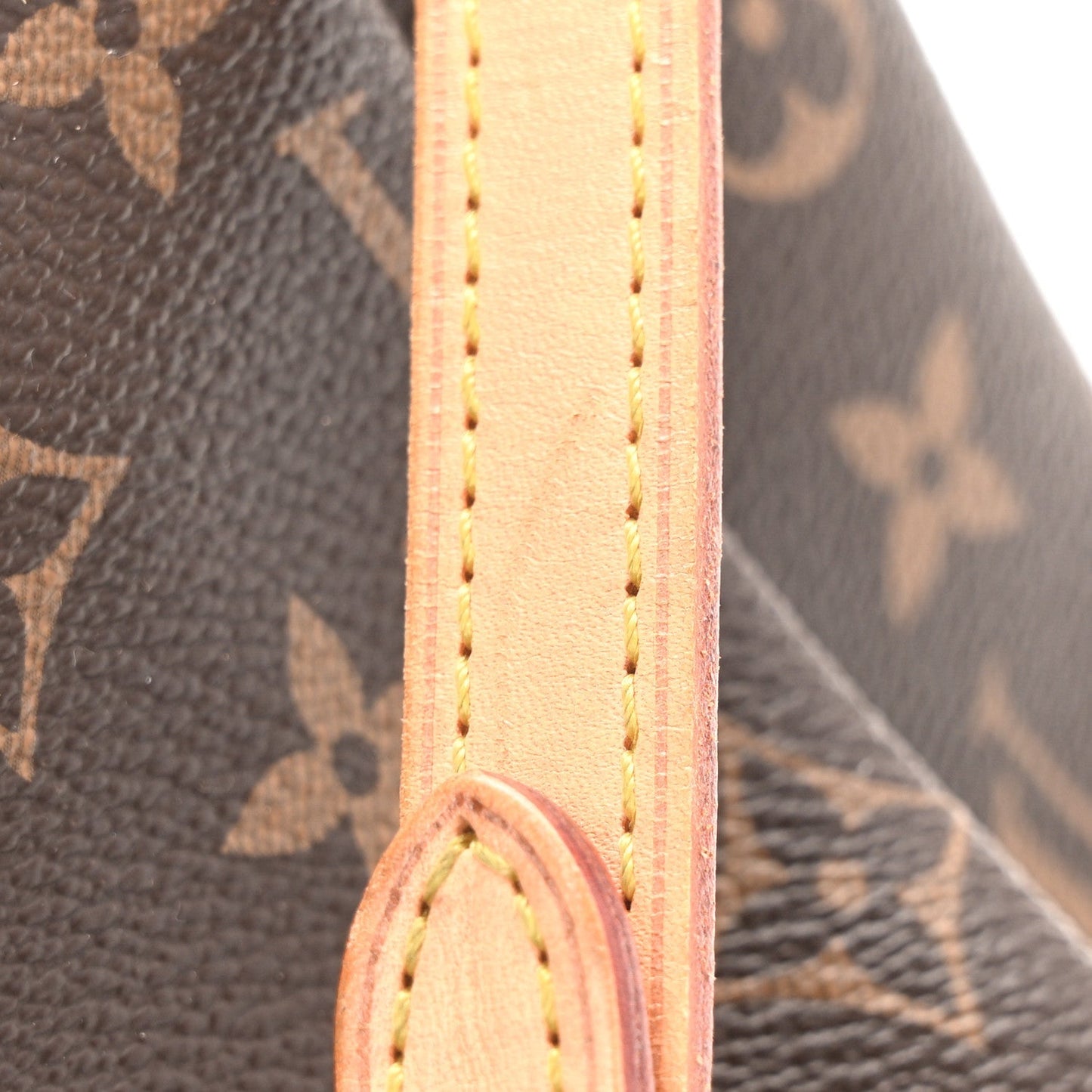 Monogram Rivoli MM
