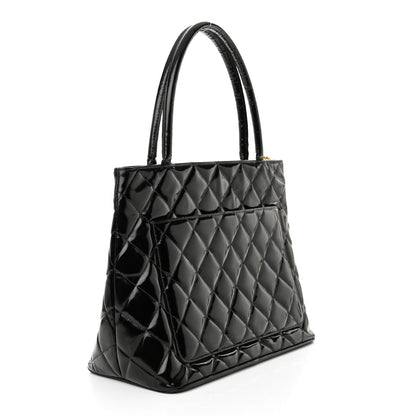 Patent Medallion Tote Black