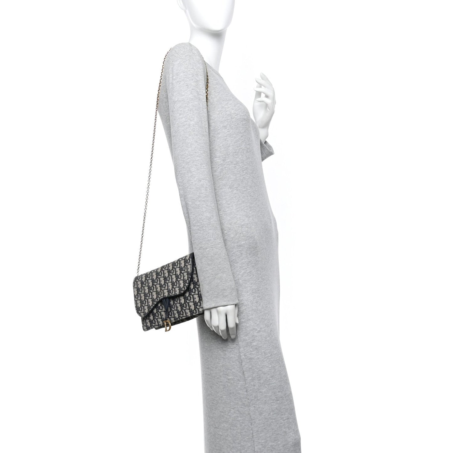 Oblique Saddle Chain Pouch Blue