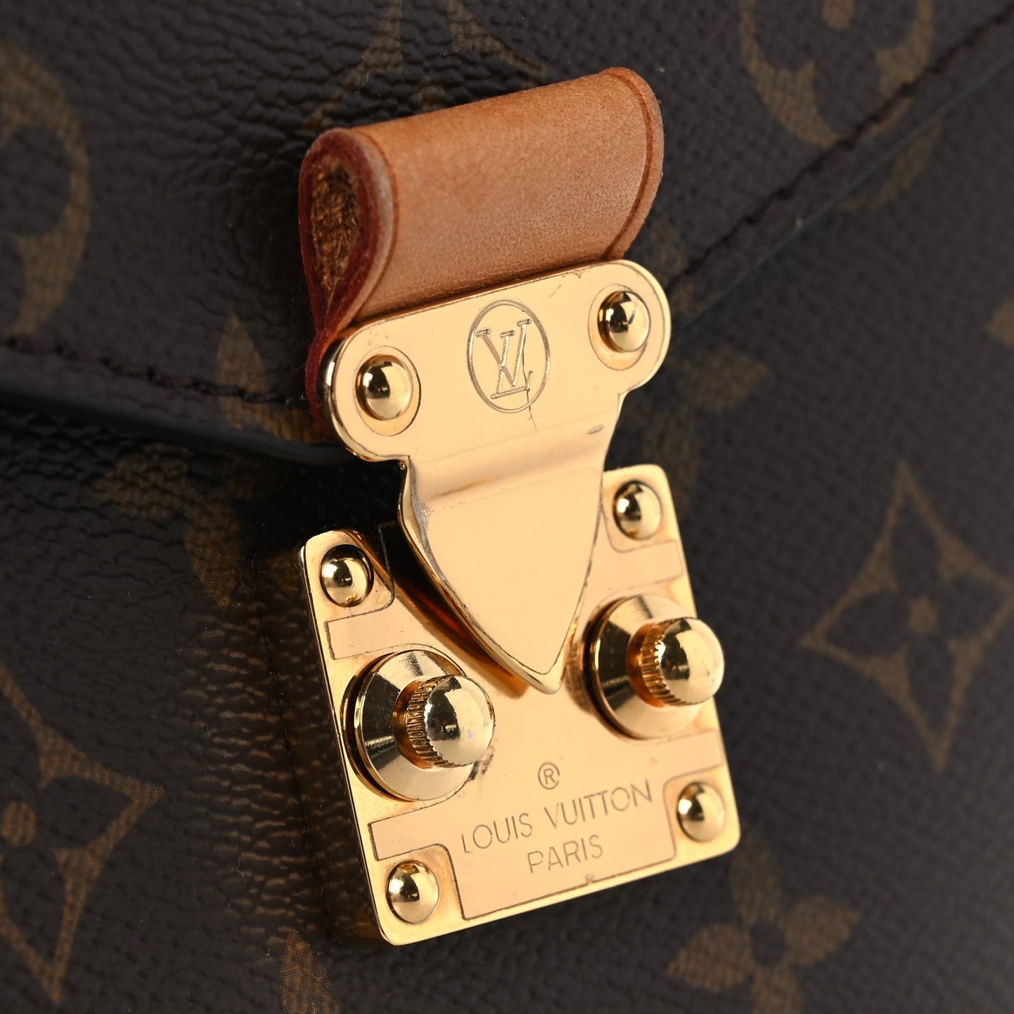 Monogram Pochette Metis
