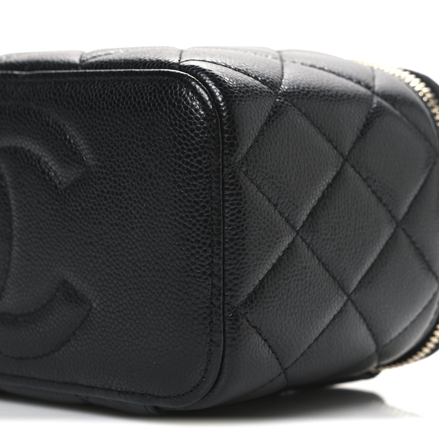 Caviar Quilted Small Vanity Case With Chain Black