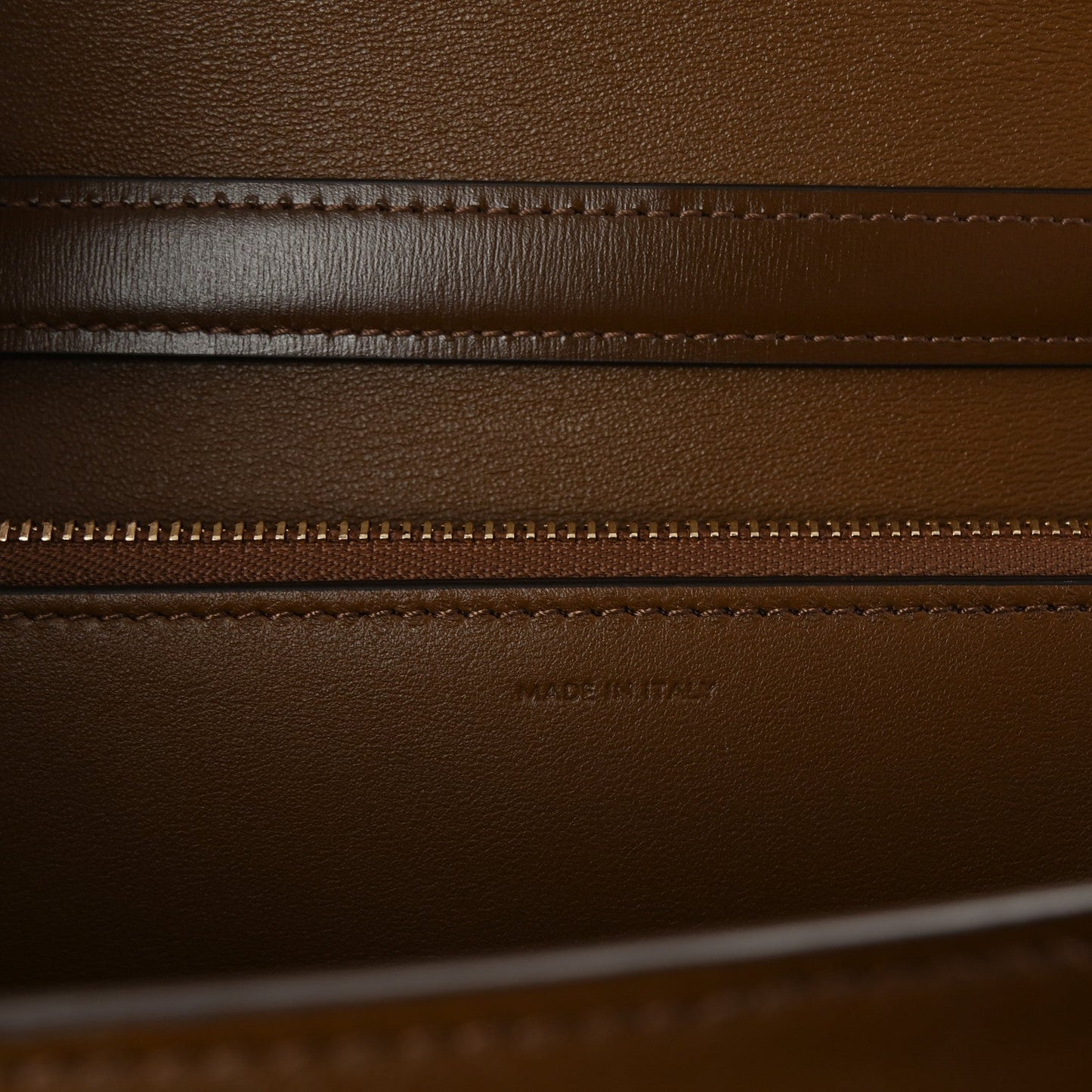Smooth Calfskin Medium Classic Box Flap Bag Camel