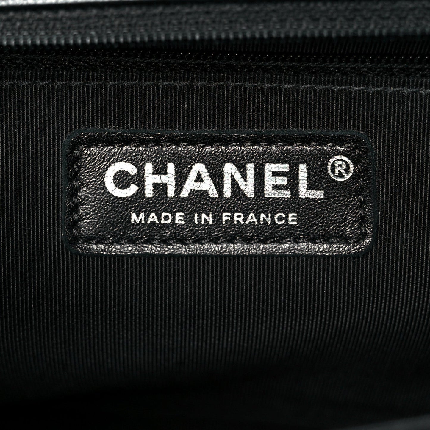 Grained Calfskin Quilted New Medium Boy Flap Black