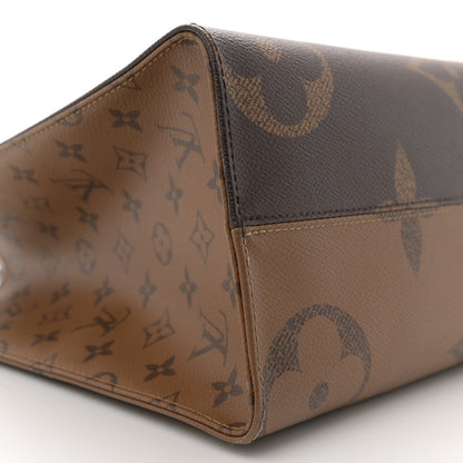 Reverse Monogram Giant Onthego MM