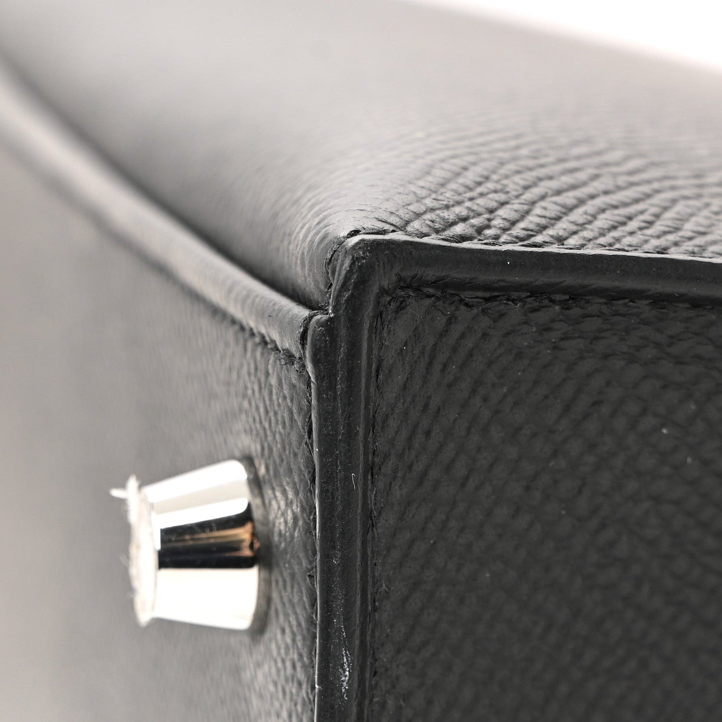 Epsom Kelly Sellier 25 Black