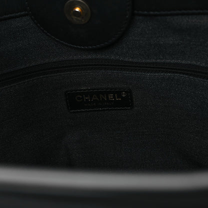Calfskin Medium Deauville Tote Black