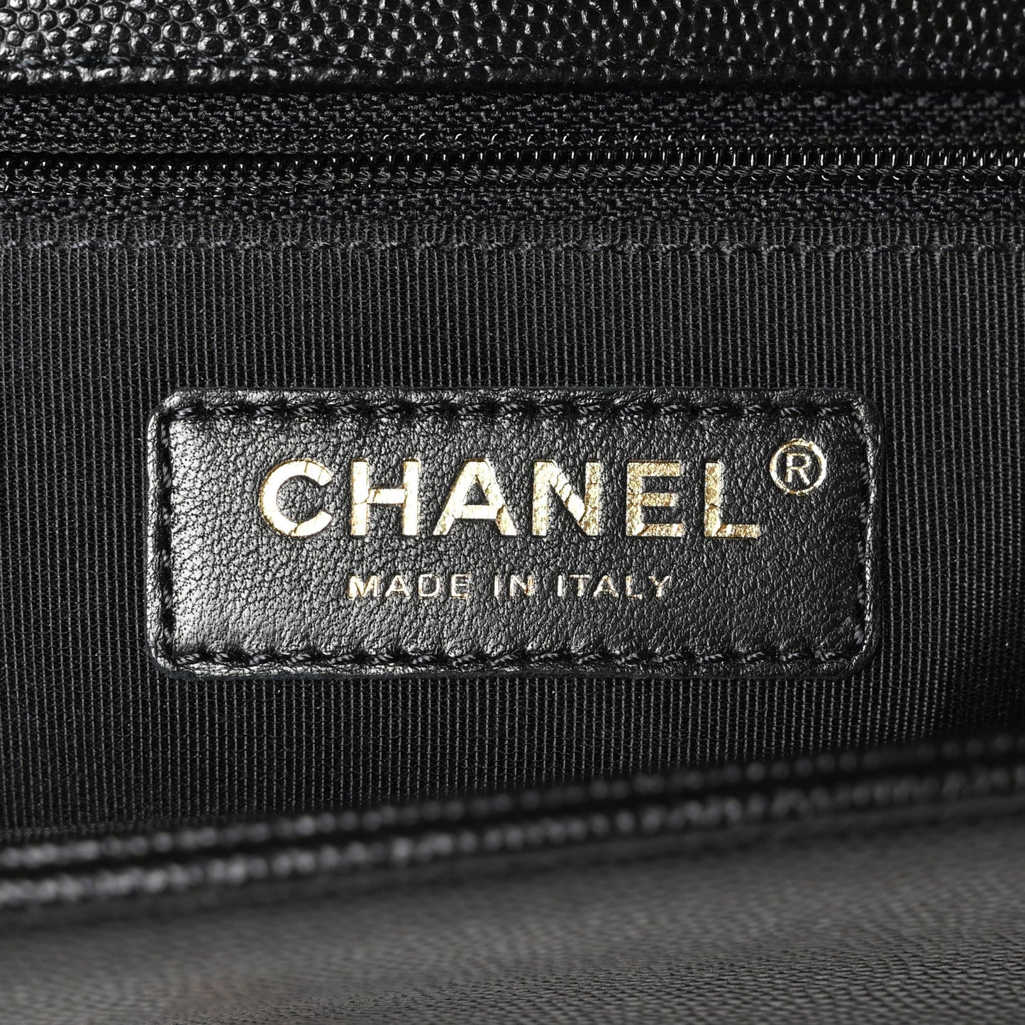 Caviar Quilted New Medium Boy Flap Black