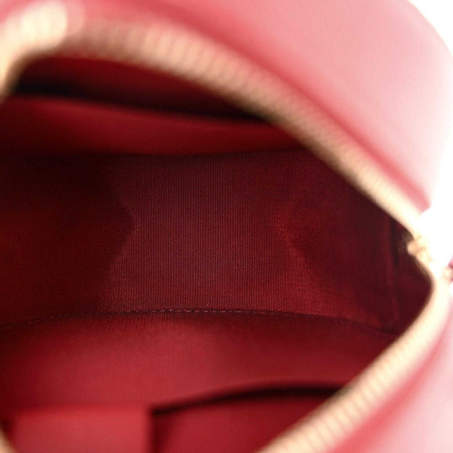 Caviar Quilted Chain Handle Round Clutch With Chain Bag  Red