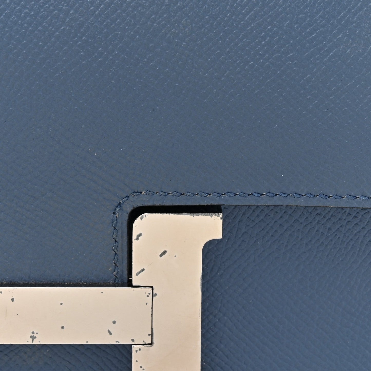 Epsom Constance Verso 24 Bleu Agate Gris Mouette