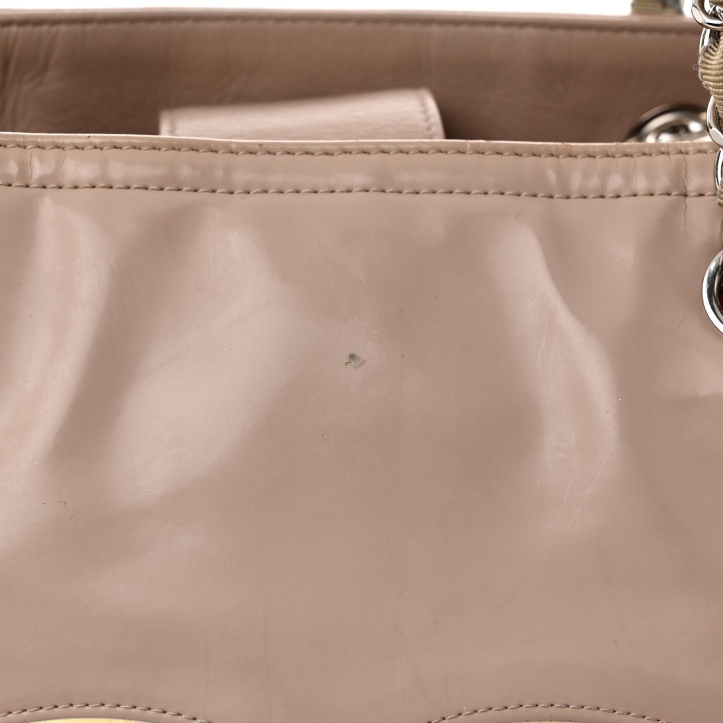 Vinyl Large Lipstick Tote Dark Beige