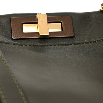Vitello Seta Shiny Nappa Medium Peekaboo Iconic Satchel Verde Prato Makeup