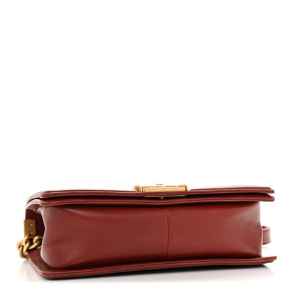 Lambskin Quilted Medium Boy Flap Burgundy