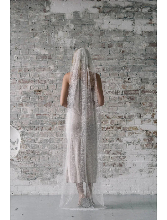 - Single layer minimalist/shiny wedding veil church veil with sequins 78.74 inches (200 cm) sheer dress, leaving a deep impression on 2026