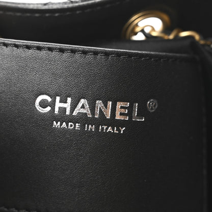 Shiny Crumpled Calfskin Quilted Small Chanel 25 Handbag Black