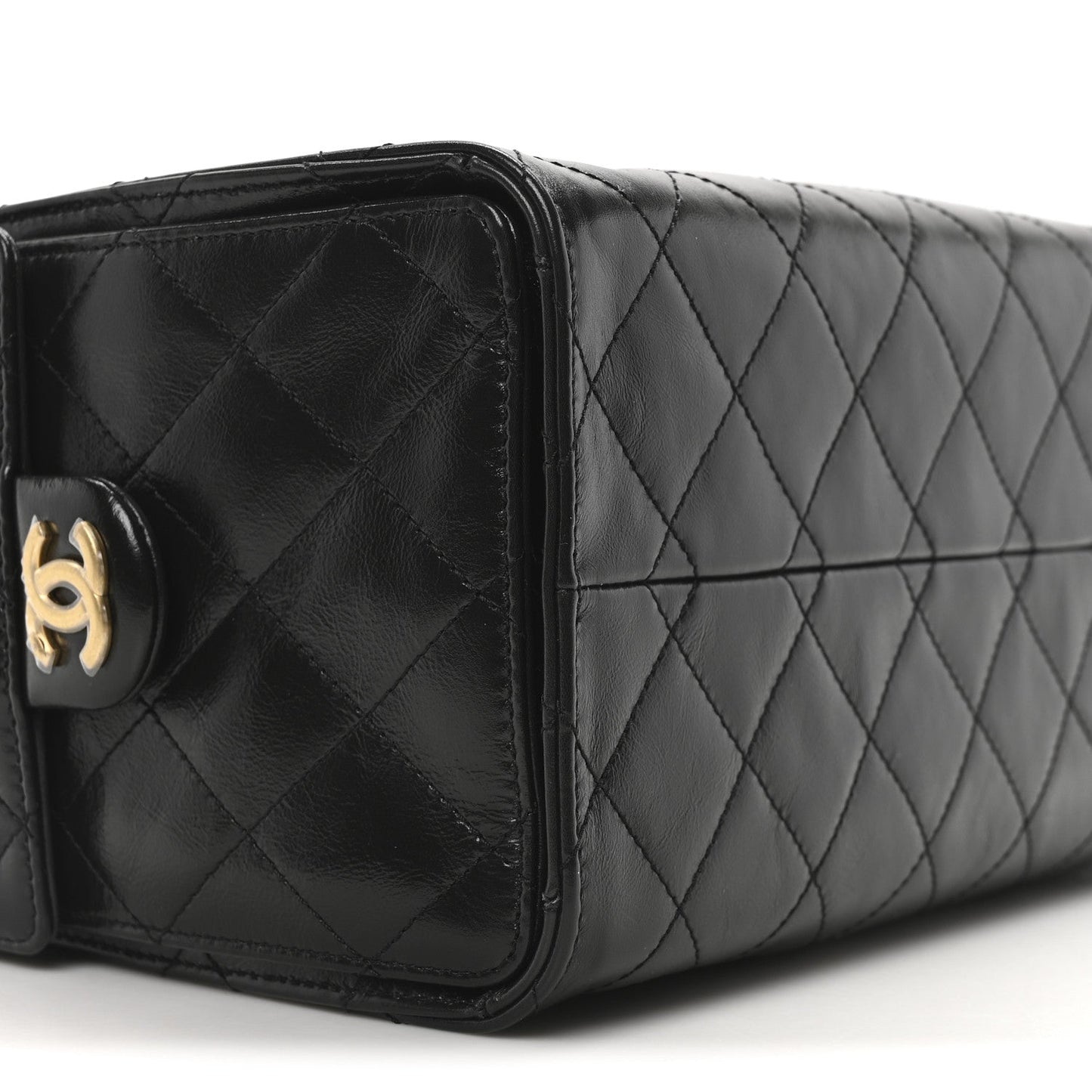 Shiny Crumpled Calfskin Quilted Small Chanel 25 Handbag Black