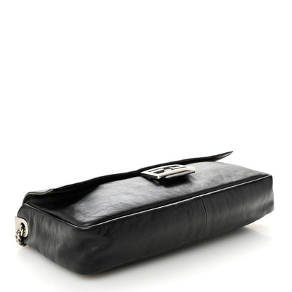 Vitello Grace Large Chain Baguette Black