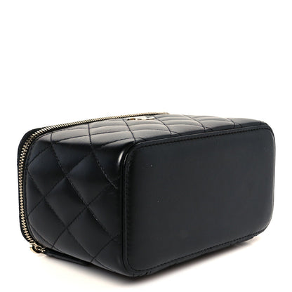Lambskin Quilted Small Top Handle Vanity Case With Chain Black