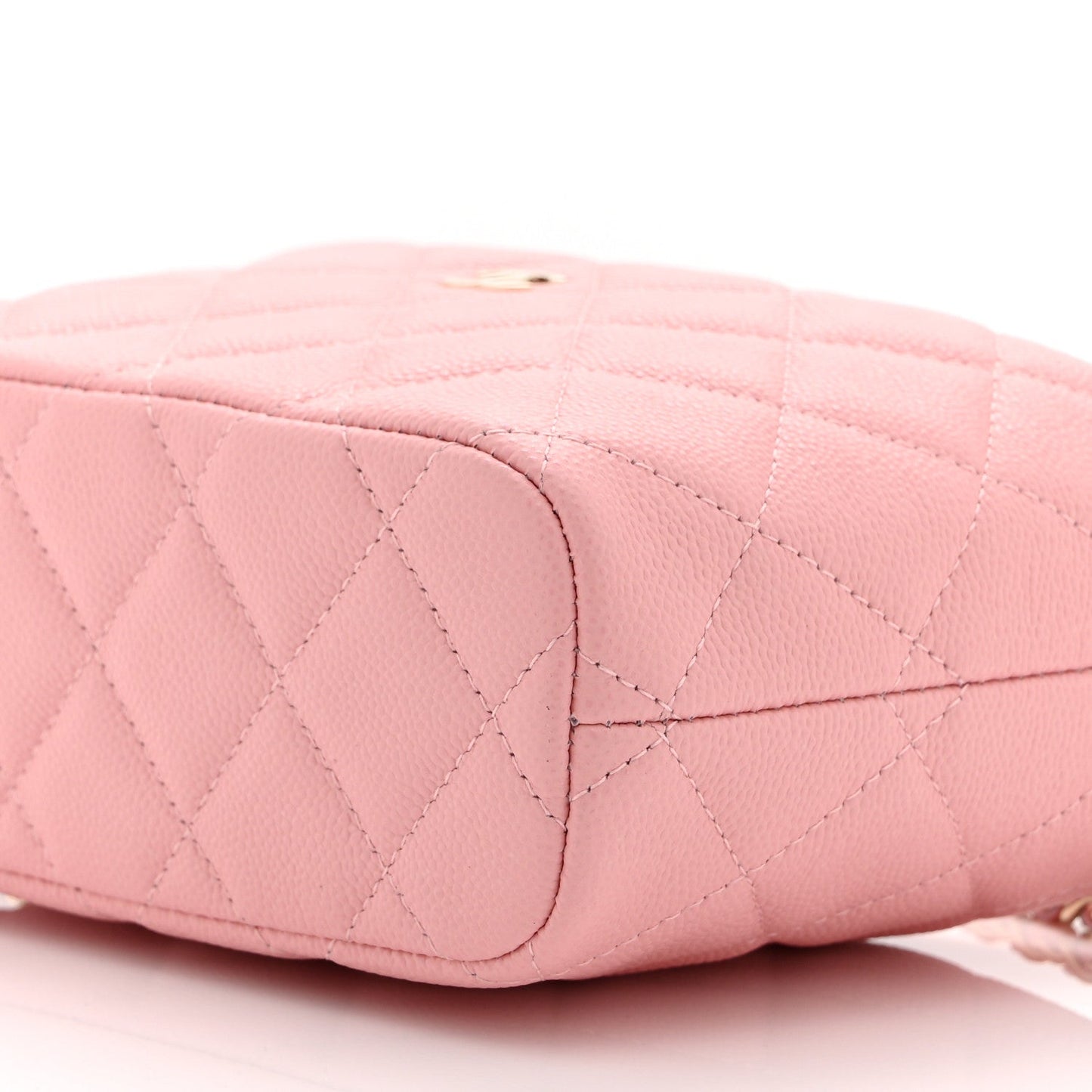 Caviar Quilted Hobo Clutch With Chain Pink