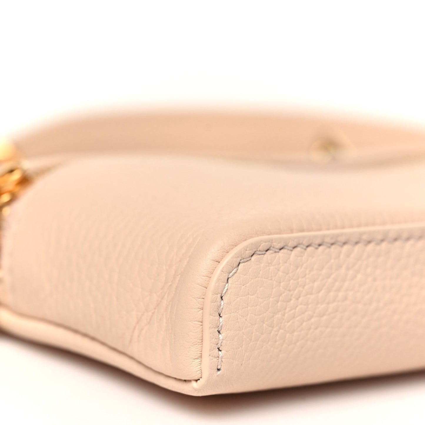 Grained Calfskin Extra Pocket Mini Pouch Creamed Honey