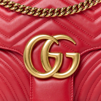 Calfskin Matelasse Medium GG Marmont Shoulder Bag Hibiscus Red